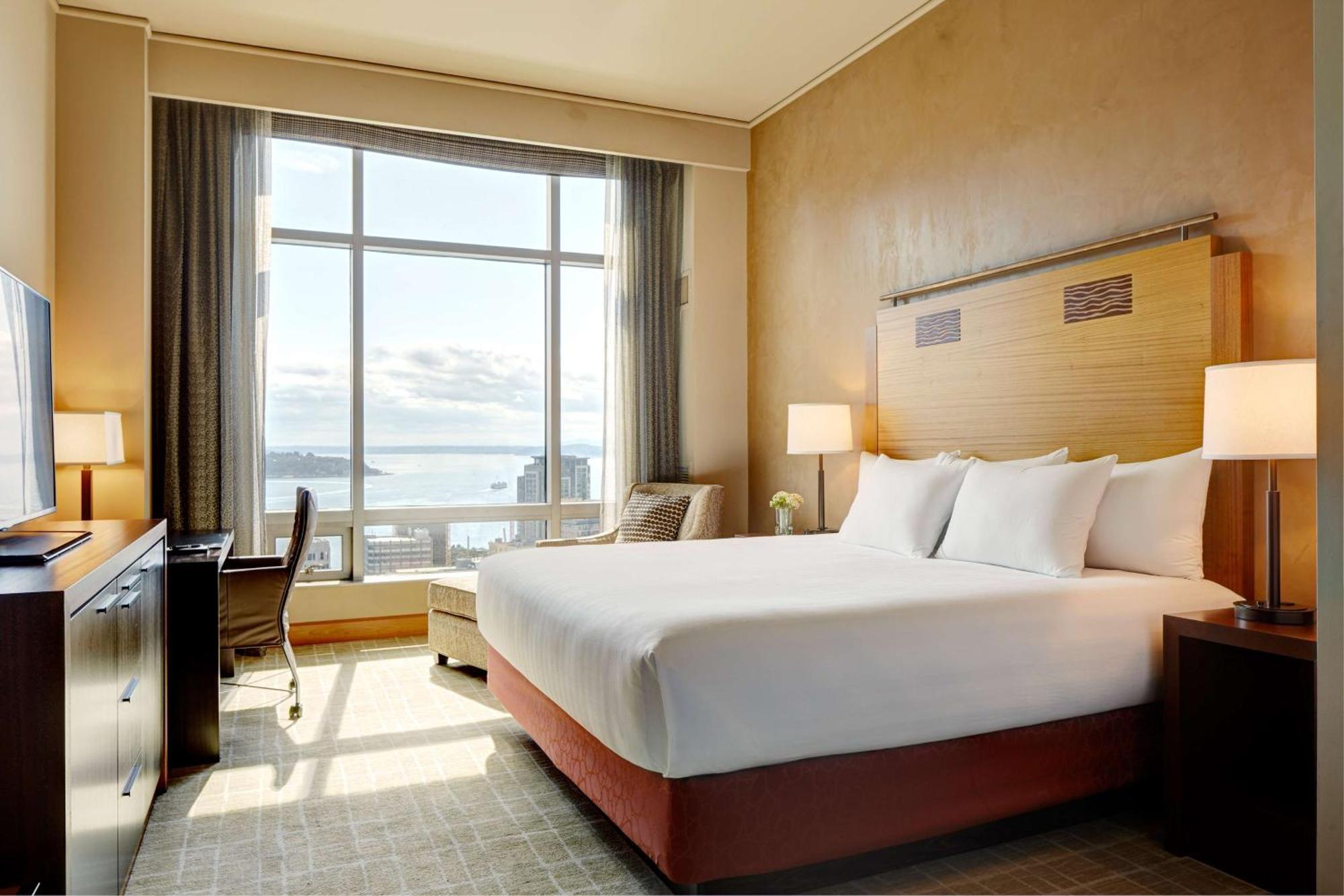 King Room Bay View